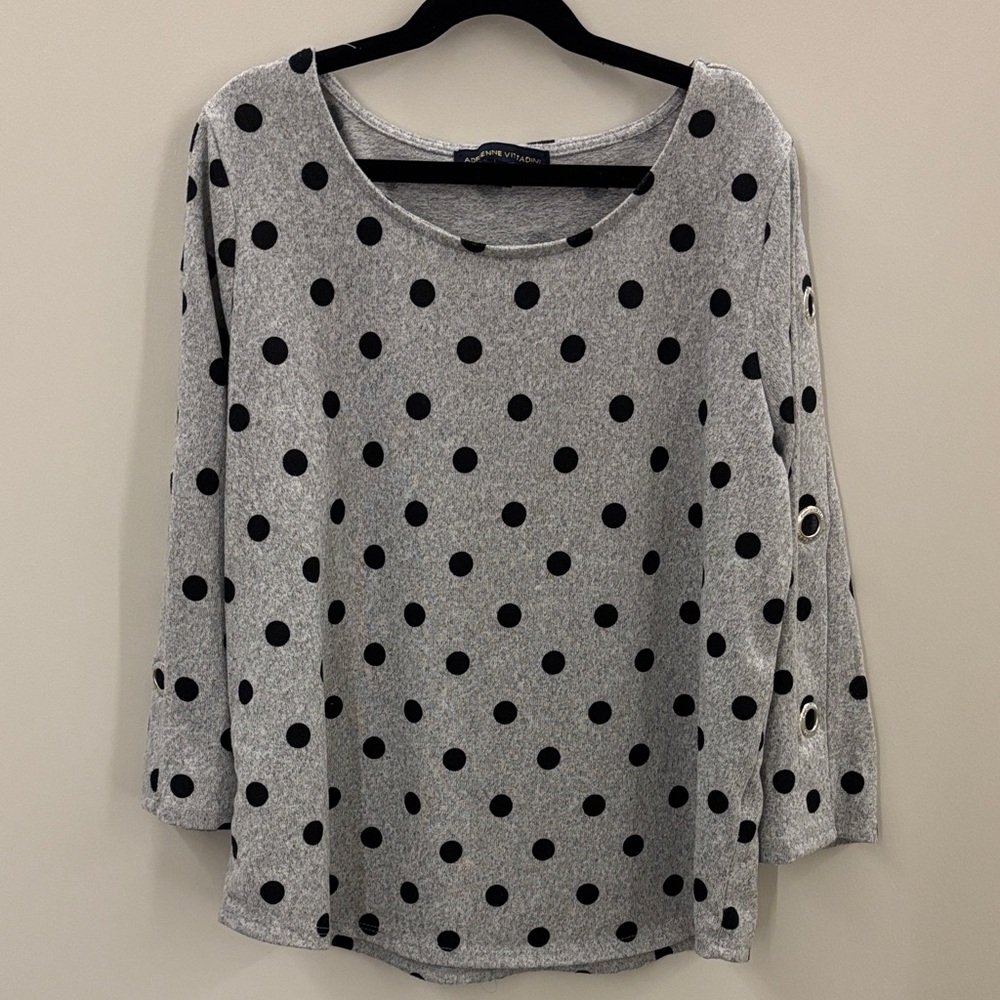 Adrienne Vittadini Gray and Black Polka Dot Long Sleeve Top